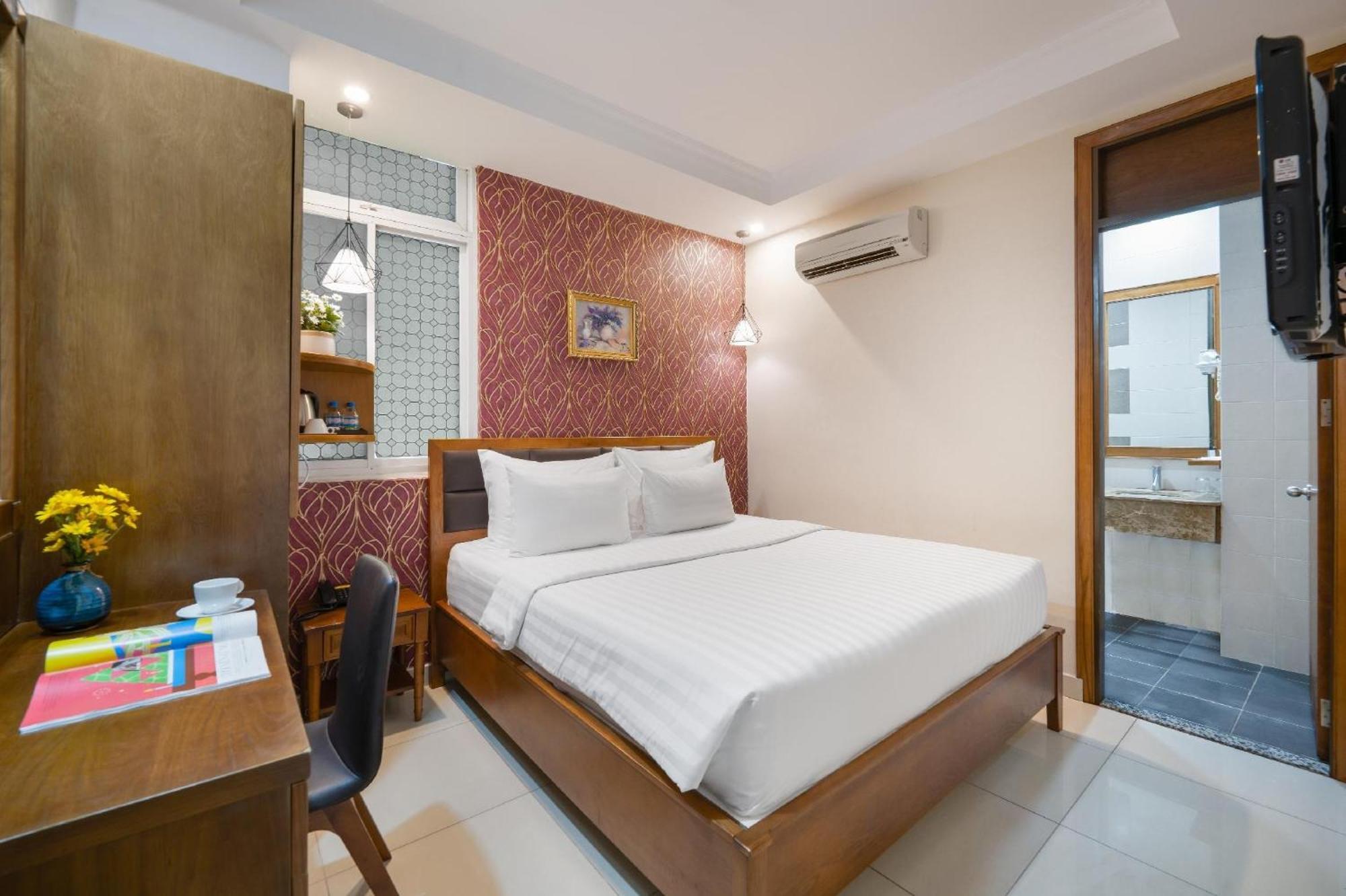 Tuong Vy Hotel Ho Chi Minh City Exterior photo