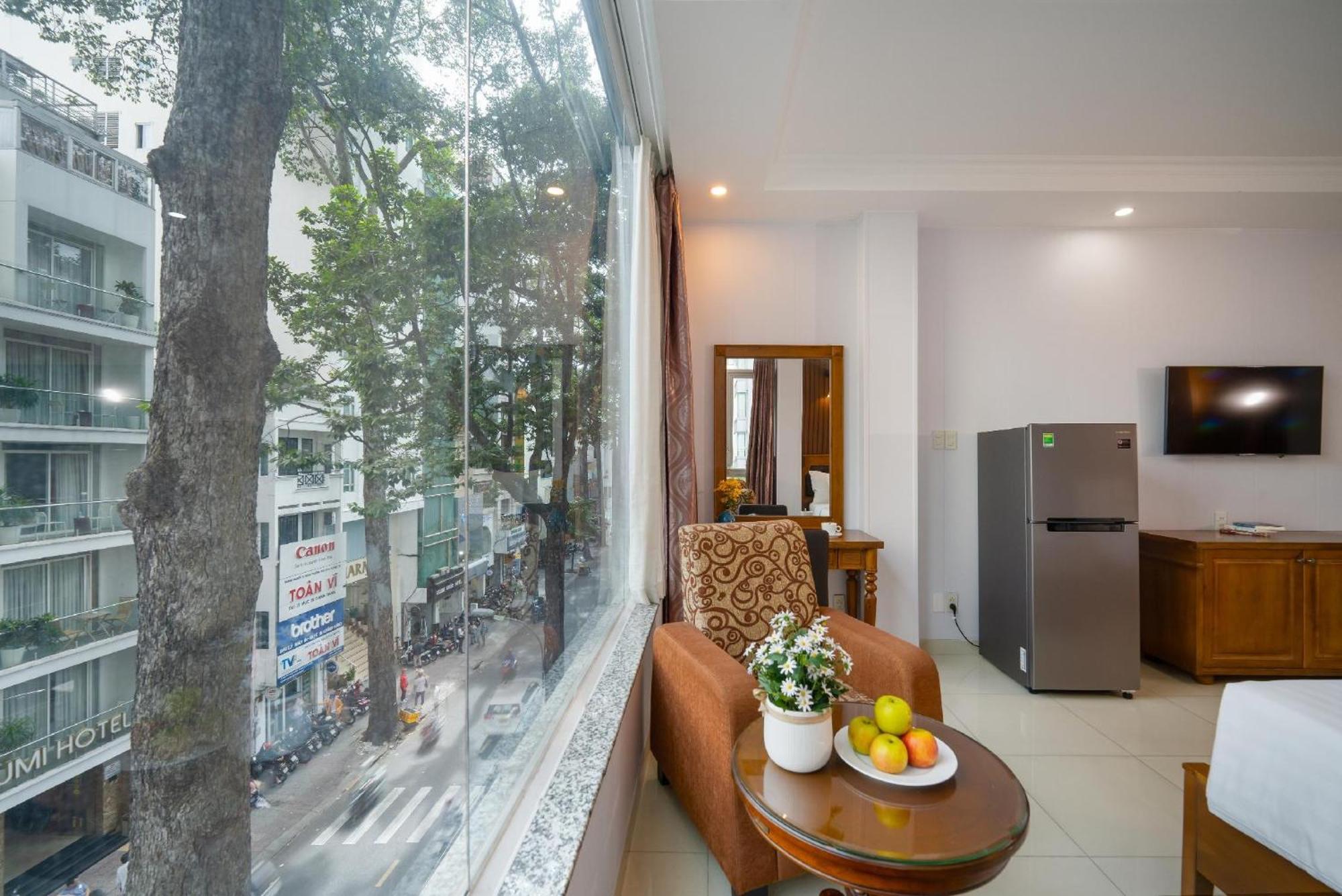 Tuong Vy Hotel Ho Chi Minh City Exterior photo