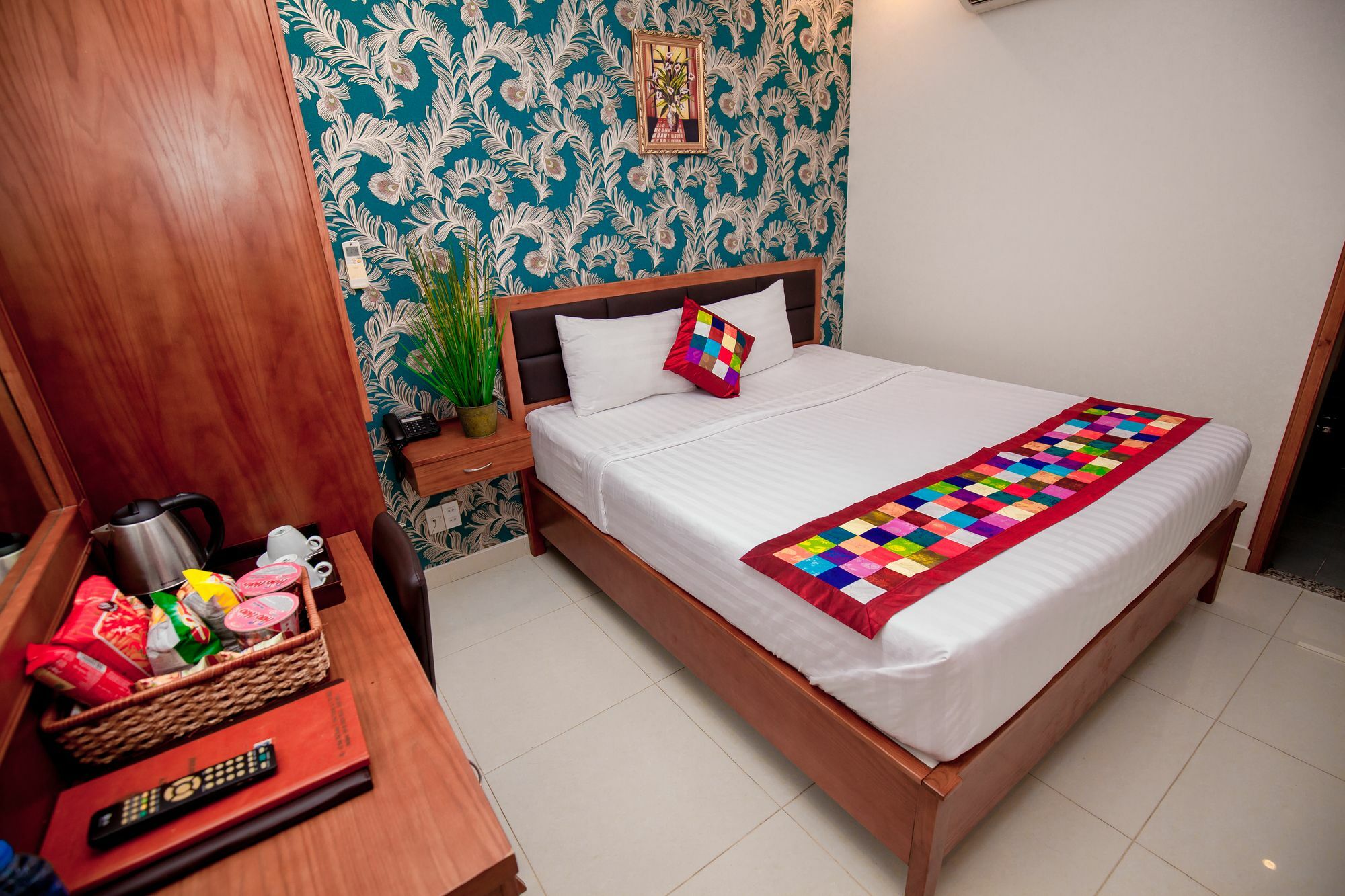 Tuong Vy Hotel Ho Chi Minh City Exterior photo